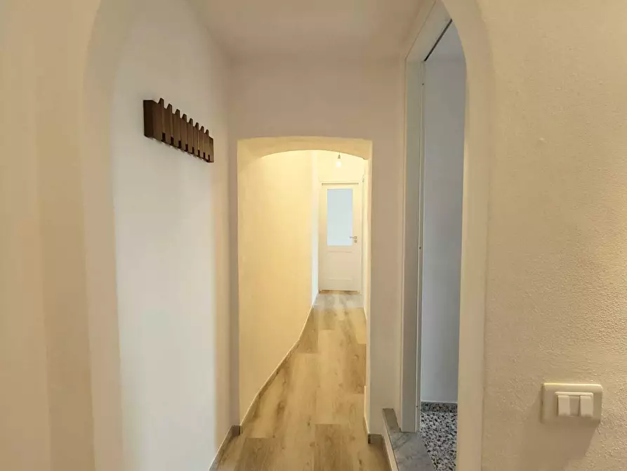 Immagine 4 di Trilocale in affitto  a Bolano