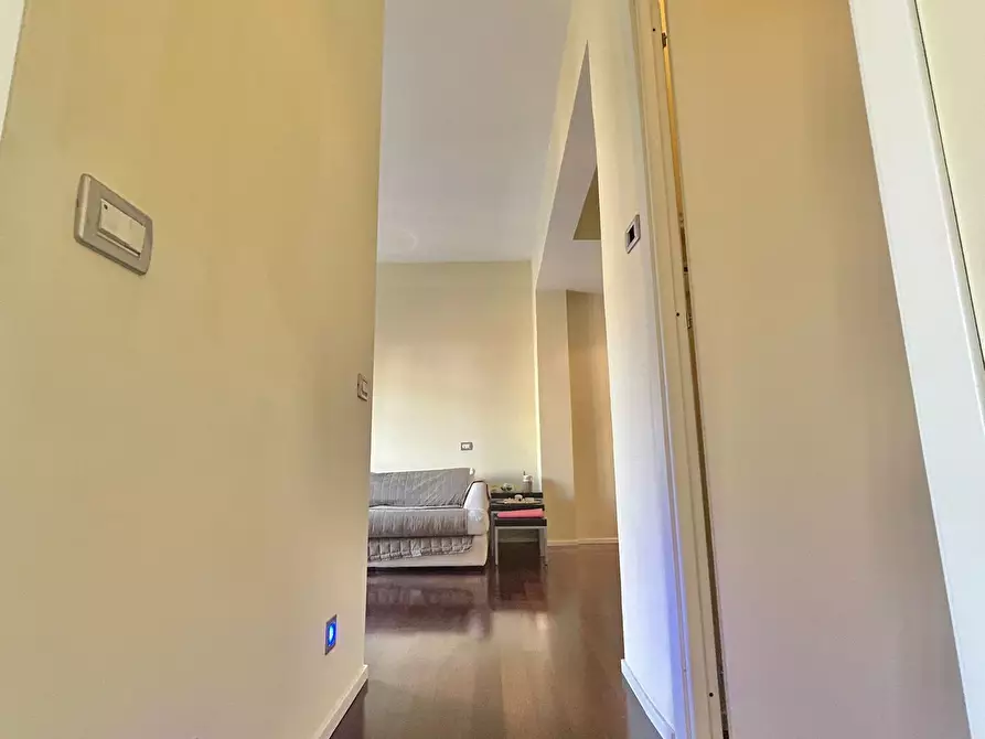 Immagine 29 di Trilocale in vendita  a Sarzana