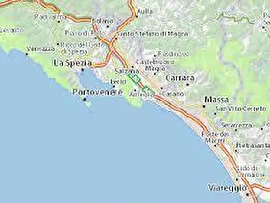 Immagine 24 di Rustico / casale in vendita  a Ameglia