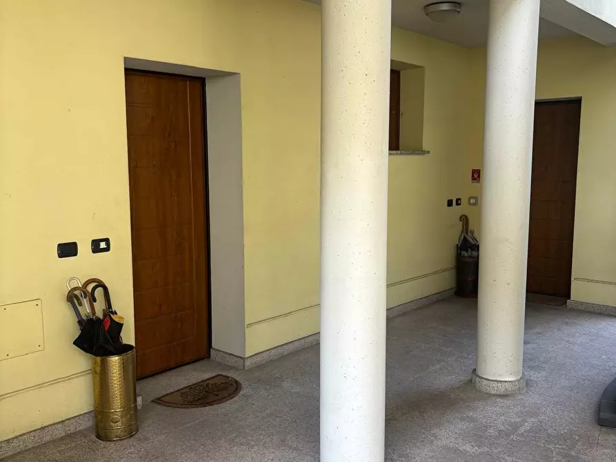 Immagine 36 di Bilocale in vendita  a Parma