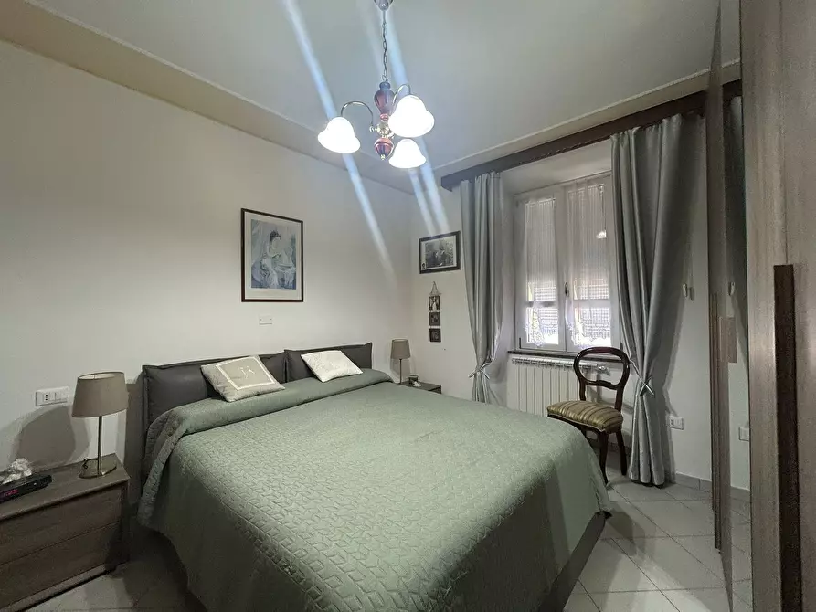 Immagine 14 di Quadrilocale in vendita  a Sarzana