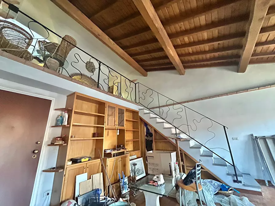 Immagine 3 di Quadrilocale in vendita  a Sarzana