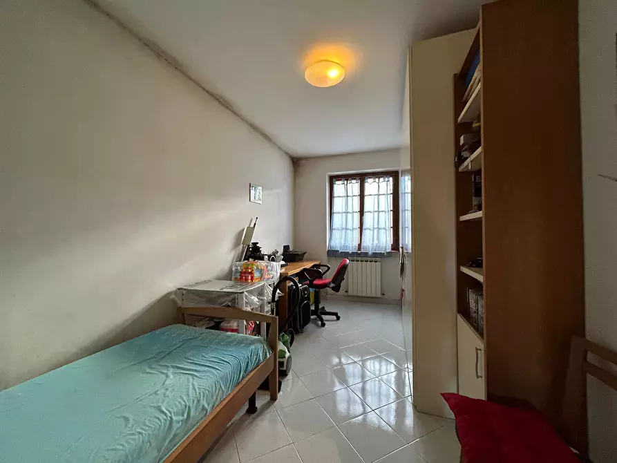 Immagine 5 di Casa bifamiliare in vendita  a Sarzana