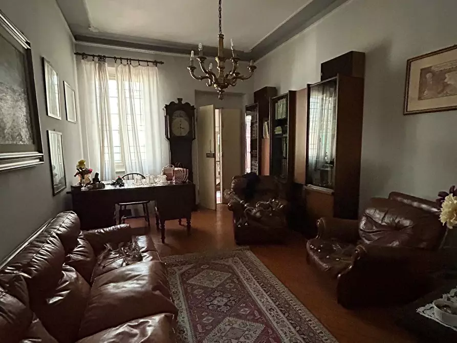 Immagine 23 di Porzione di casa in vendita  a Sarzana