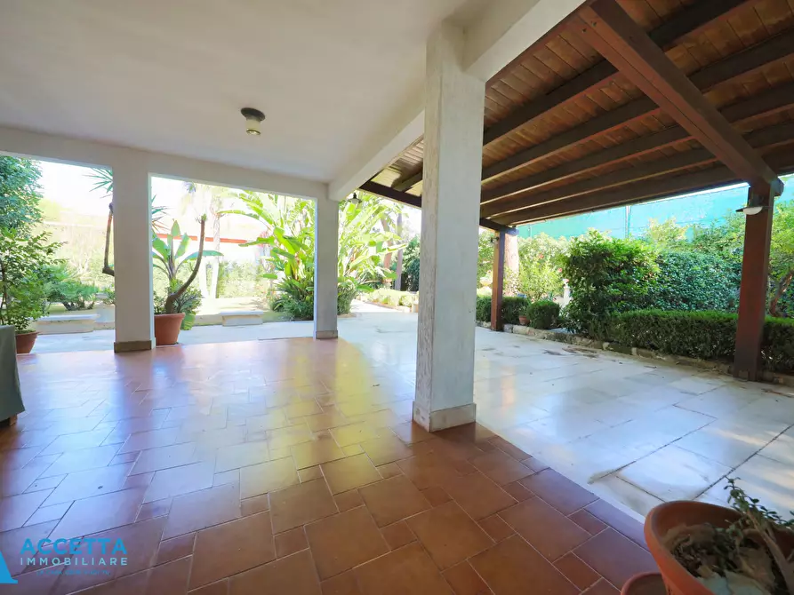 Immagine 16 di Villa in vendita  in Via Girasoli 292 a Taranto