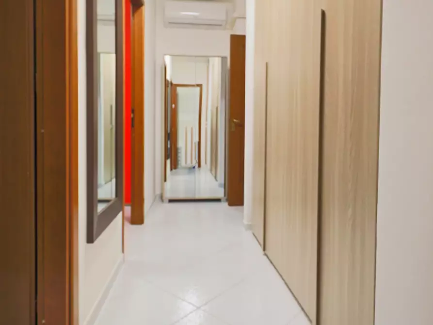 Immagine 12 di Trilocale in vendita  in Via Lago di Lugano 24 a Taranto