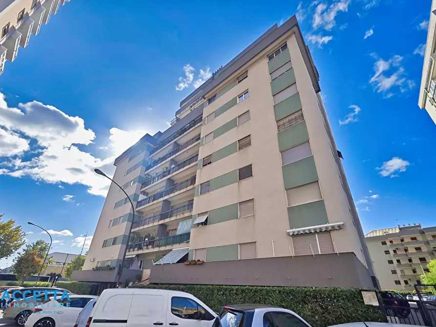 Immagine 1 di Quadrilocale in vendita  in Via Veneto 116 a Taranto