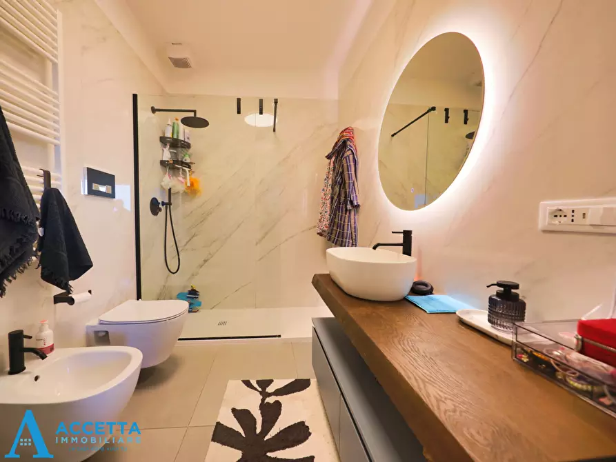 Immagine 32 di Villa in vendita  in Via Fior di Zenzero 2 a Taranto