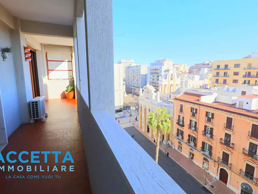 Immagine 6 di Quadrilocale in vendita  in Piazza Giovanni XXIII 13 a Taranto