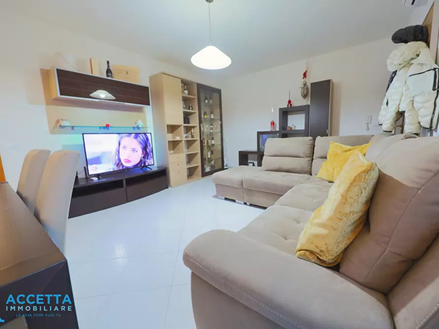 Immagine 23 di Trilocale in vendita  in Via Lago di Lugano 24 a Taranto