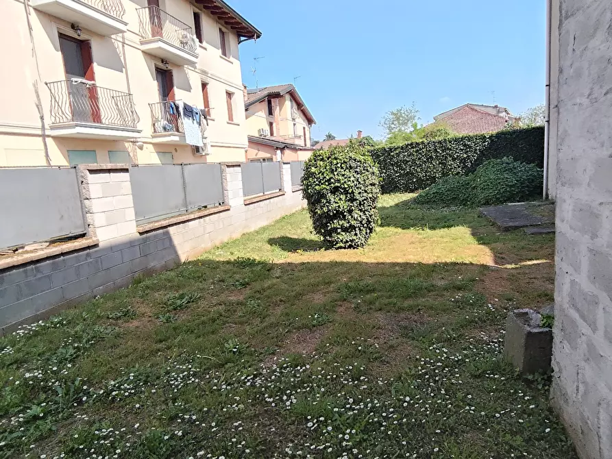 Immagine 20 di Casa indipendente in vendita  in Via Enrico Fermi 13 a Pieve Porto Morone