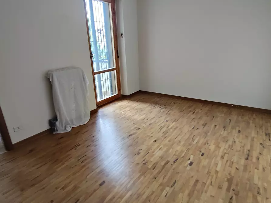 Immagine 12 di Trilocale in vendita  in centro a Borgonovo Val Tidone