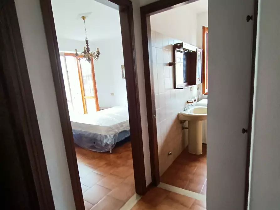 Immagine 17 di Trilocale in affitto  in Via Giacomo Puccini a Pianello Val Tidone