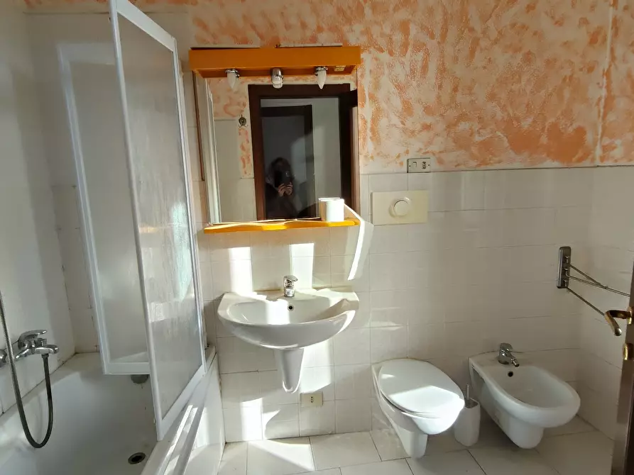 Immagine 15 di Bilocale in vendita  in Via Carlo Civardi a Stradella