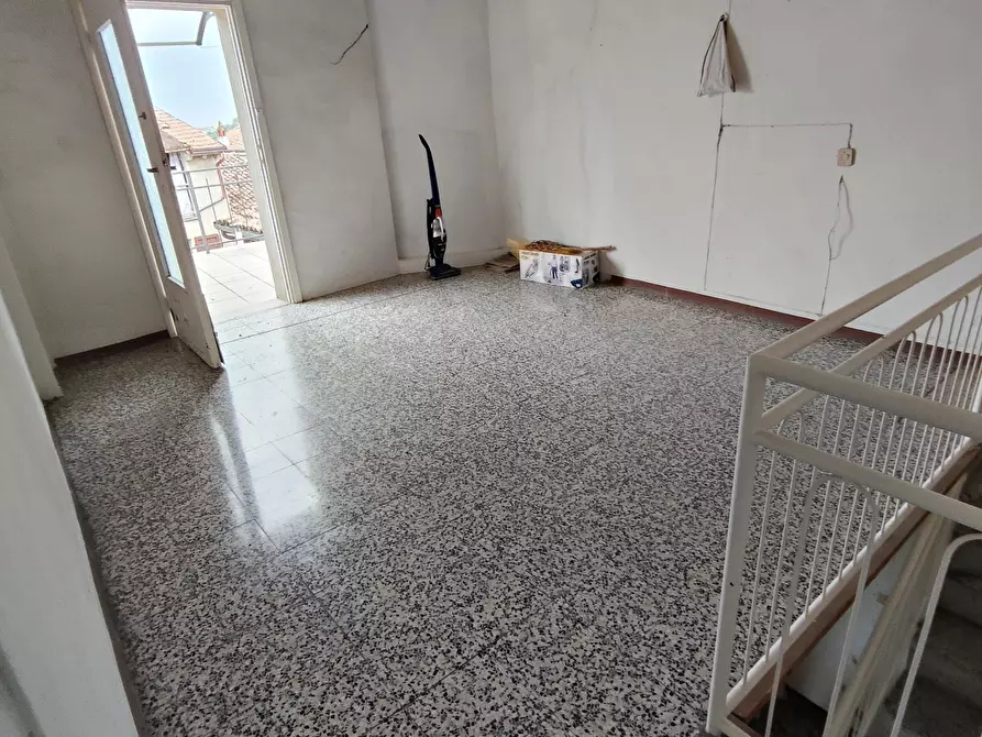 Immagine 15 di Porzione di casa in vendita  in Via Guglielmo Marconi a Ziano Piacentino