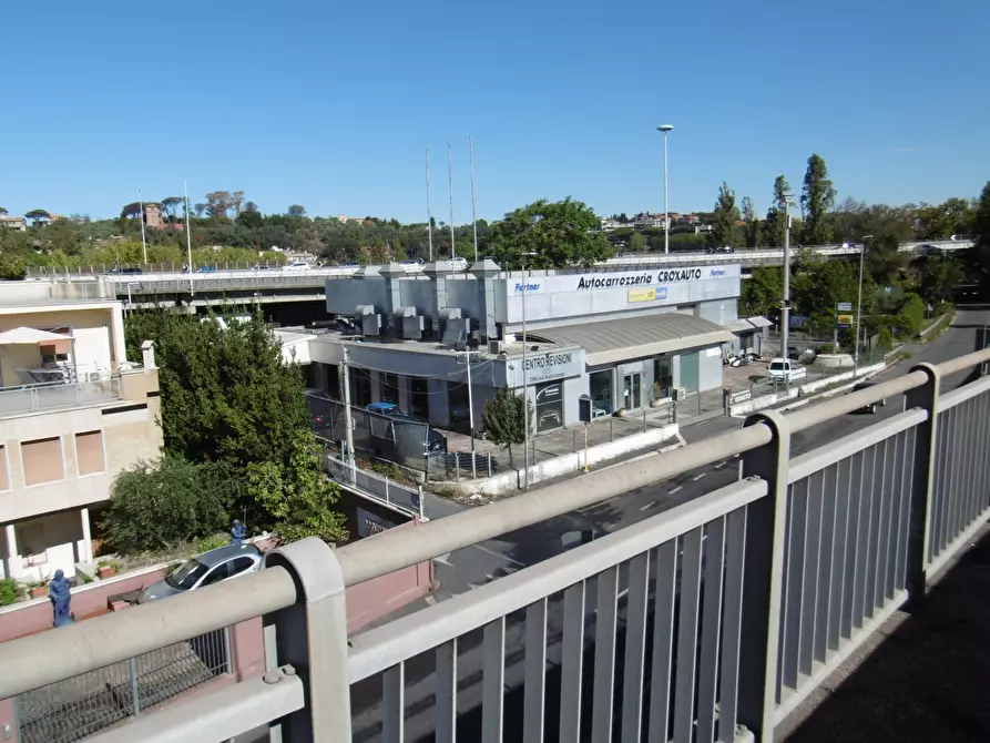 Immagine 1 di Capannone industriale in vendita  in VIA DELLA MAGLIANA a Roma