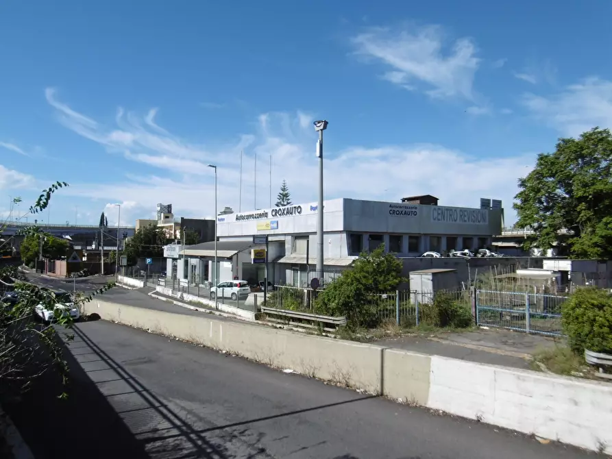 Immagine 3 di Capannone industriale in vendita  in VIA DELLA MAGLIANA a Roma