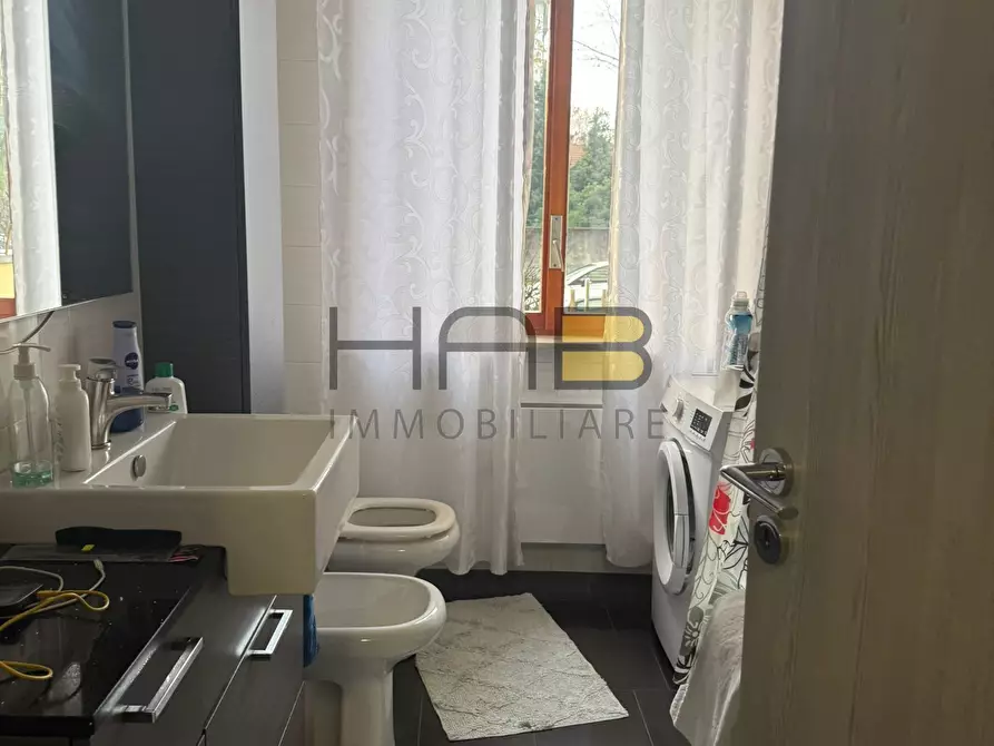 Immagine 2 di Bilocale in vendita  in VIALE DELLE RIMEMBRANZE 38 a Busto Arsizio