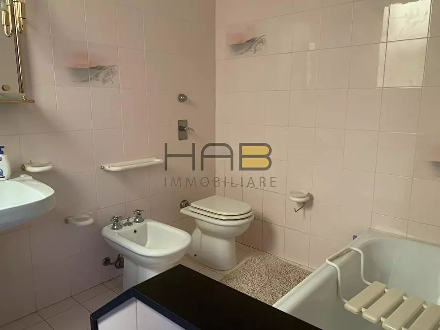 Immagine 8 di Quadrilocale in vendita  in Via Giuseppe Polizzi a Trapani