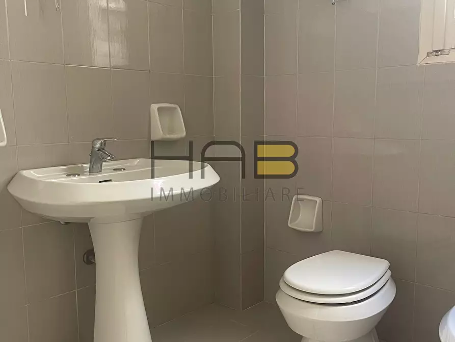 Immagine 11 di Quadrilocale in vendita  in Via Conte Agostino Pepoli a Trapani
