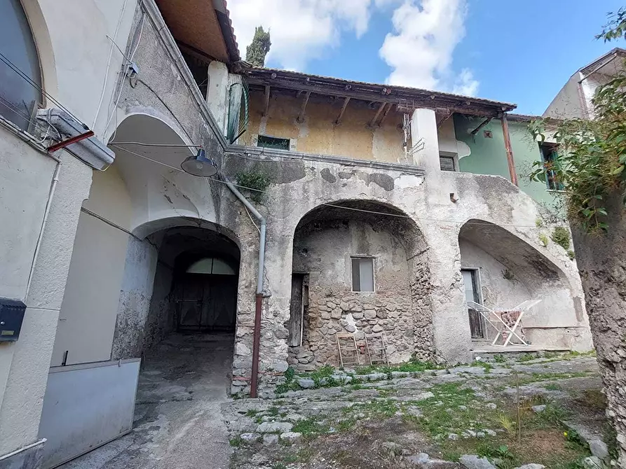Immagine 3 di Bilocale in vendita  in Via dei Casali a Salerno