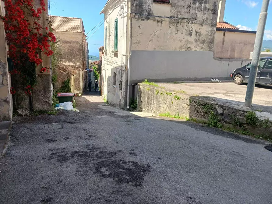 Immagine 9 di Casa semindipendente in vendita  in Via Montecasino 69 a Salerno