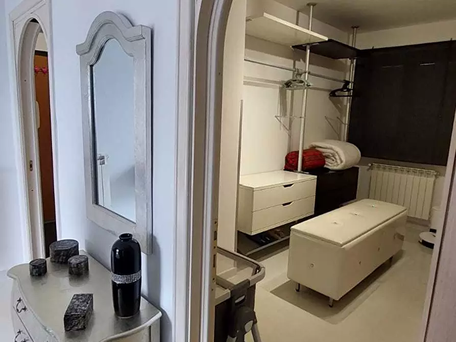 Immagine 15 di Villetta a schiera in vendita  in Via Parrocchia 33 a Baronissi