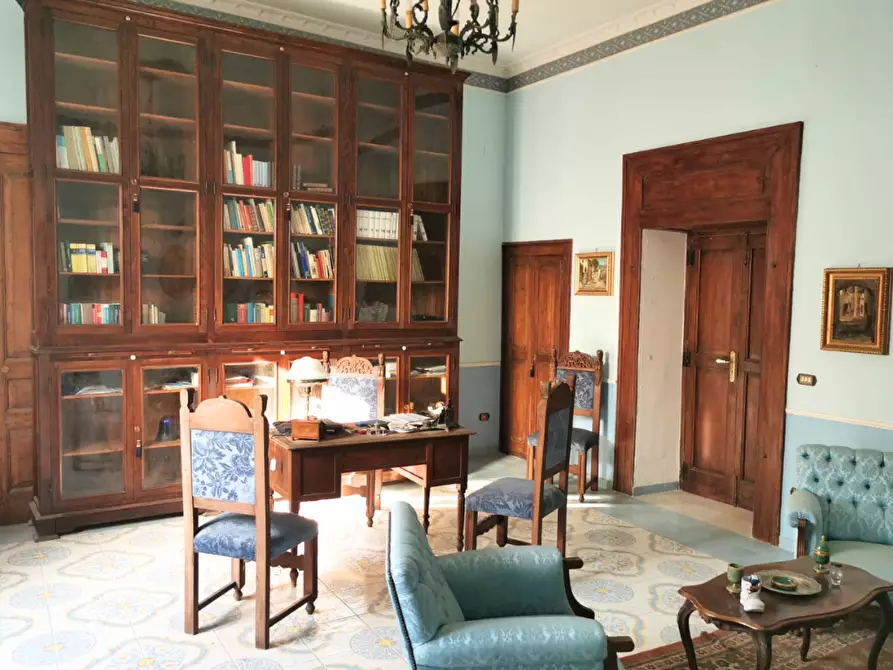 Immagine 6 di Pentalocale in vendita  in Via Michele Pironti a Montoro Superiore