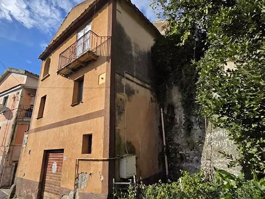 Immagine 3 di Terratetto in vendita  in Via San Angelo di Ogliara 67 a Salerno