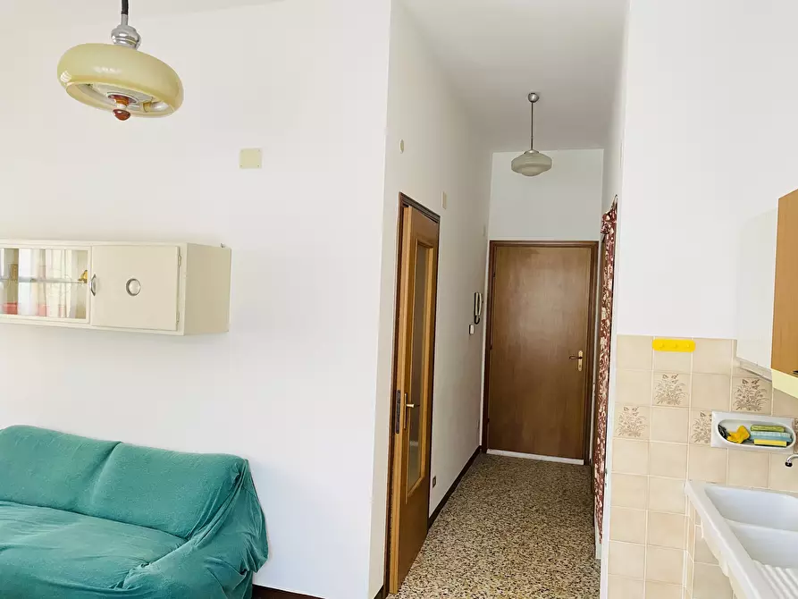 Immagine 11 di Bilocale in vendita  in SP100 20 a Alessandria