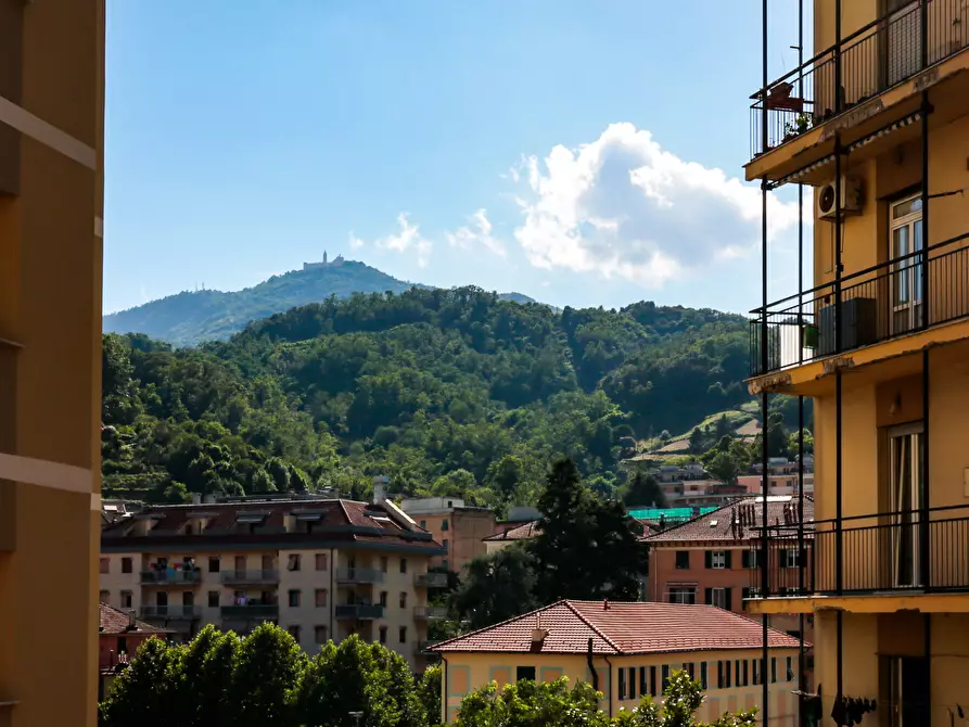 Immagine 18 di Pentalocale in vendita  in Via Paolo Anfossi 68c a Genova