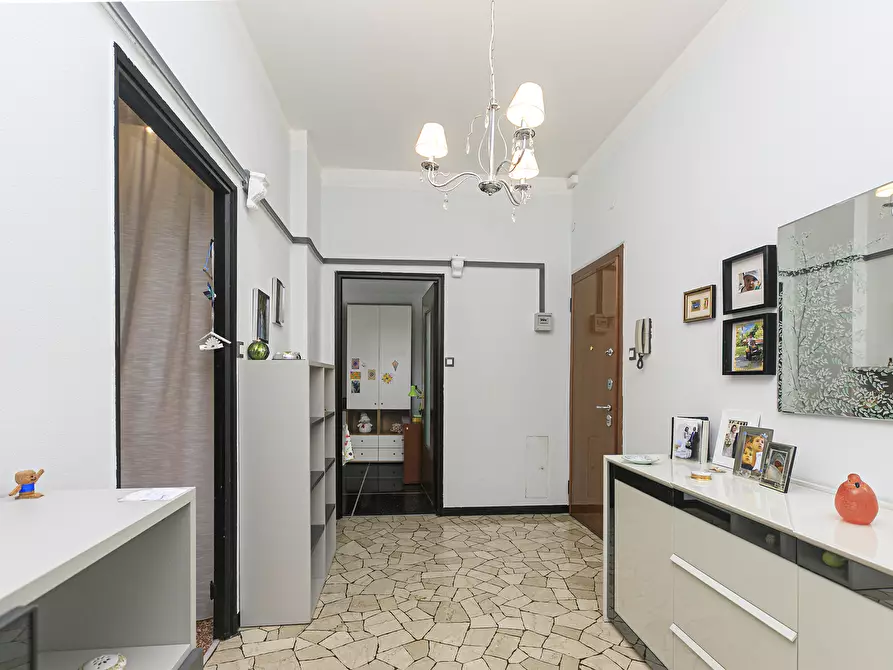 Immagine 3 di Trilocale in vendita  in Via Carnia 57B a Genova