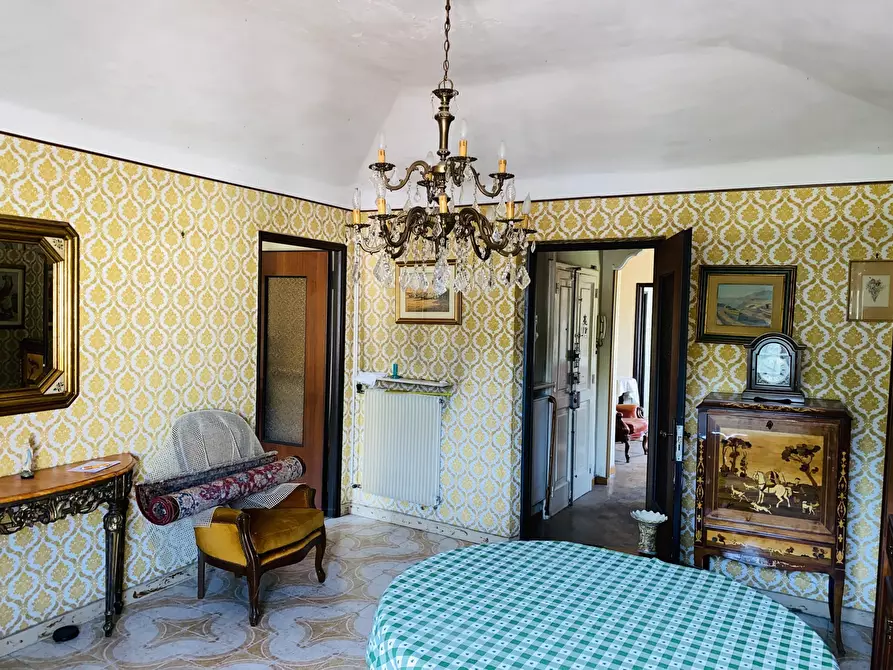 Immagine 8 di Trilocale in vendita  in Via Martiri della Libertà 6 a Campomorone