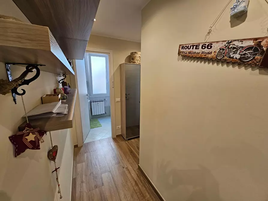 Immagine 25 di Bilocale in vendita  a Genova
