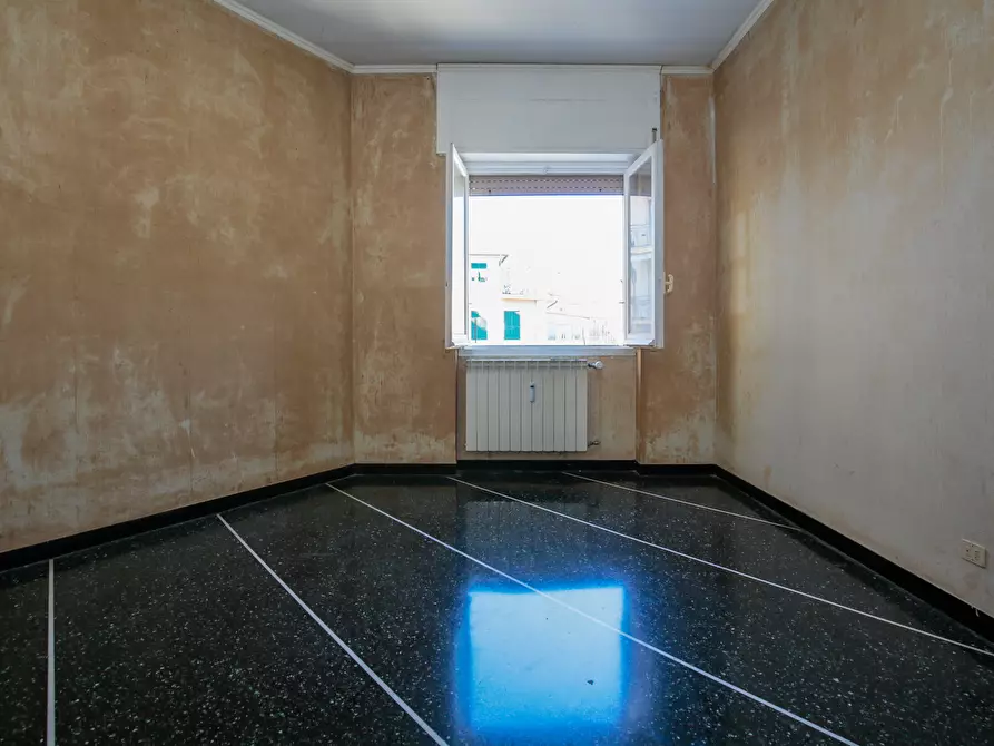 Immagine 32 di Pentalocale in vendita  in Via Paolo Anfossi 68c a Genova