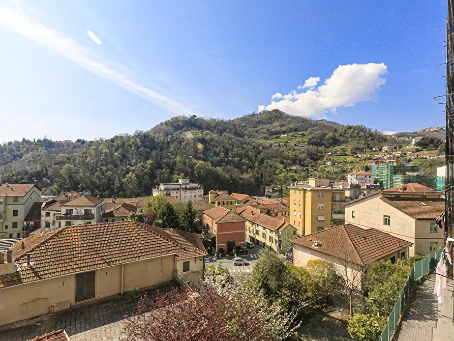 Immagine 25 di Quadrilocale in vendita  in Via Circonvallazione 5 a Campomorone