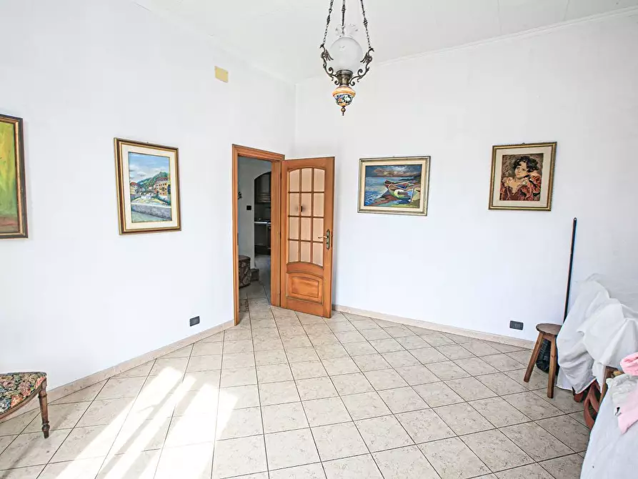 Immagine 17 di Bilocale in vendita  in Salita Castrofino a Genova