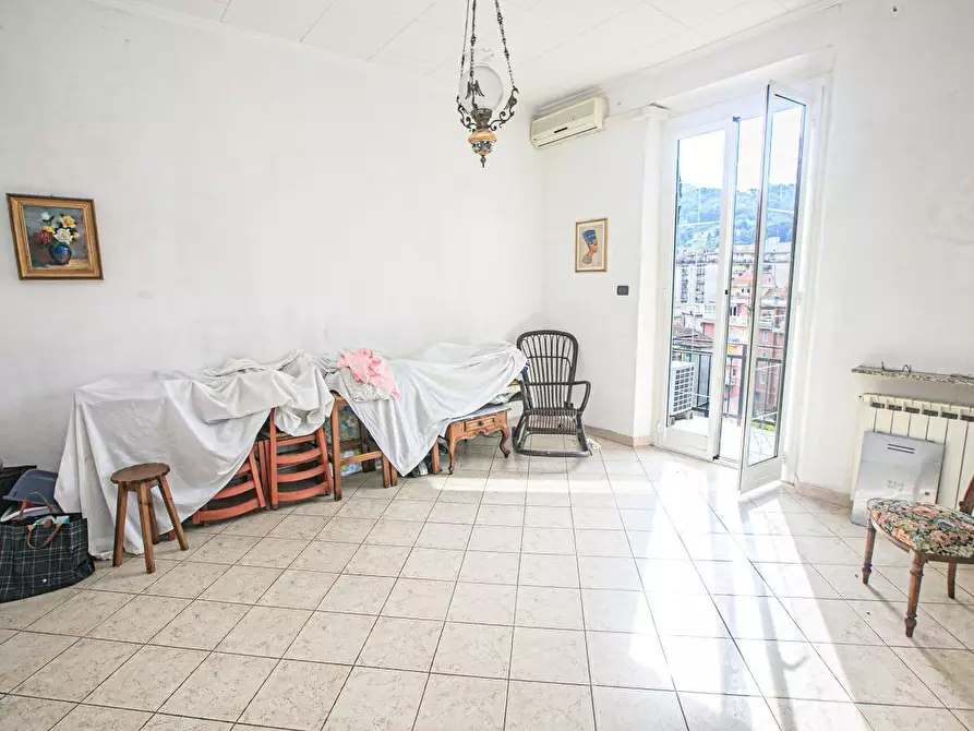 Immagine 16 di Bilocale in vendita  in Salita Castrofino a Genova