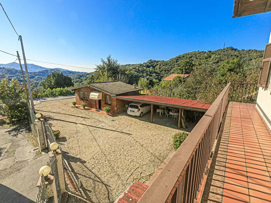 Immagine 29 di Pentalocale in vendita  in Via Costigliolo a Mignanego