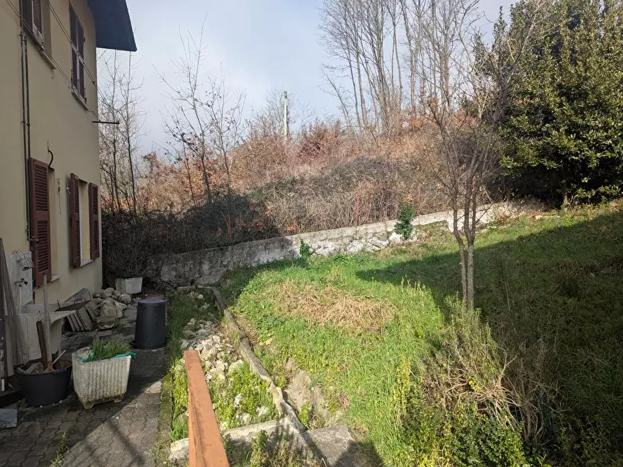 Immagine 30 di Trilocale in vendita  in Via Pratopriore 14 a Casella