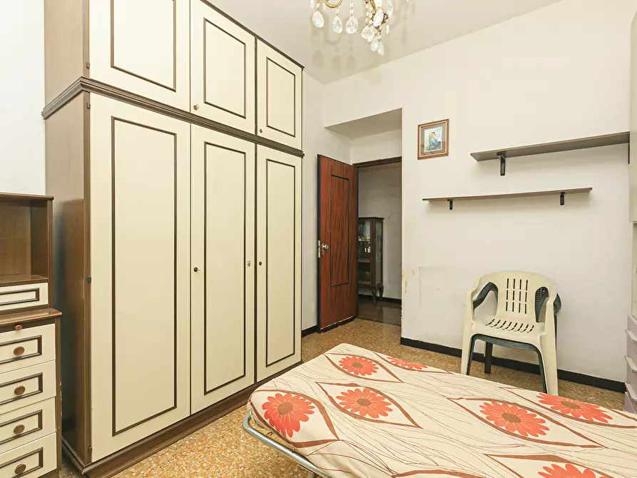 Immagine 32 di Pentalocale in vendita  in Via Bartolomeo Parodi 22 a Ceranesi