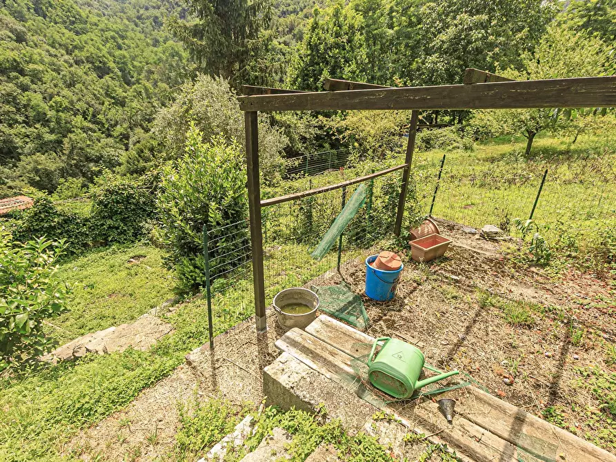 Immagine 32 di Quadrilocale in vendita  in Via Torbi 7 a Ceranesi