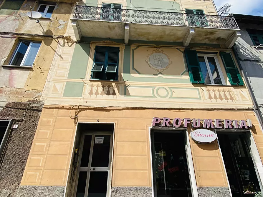 Immagine 4 di Trilocale in vendita  in Via Martiri della Libertà 6 a Campomorone