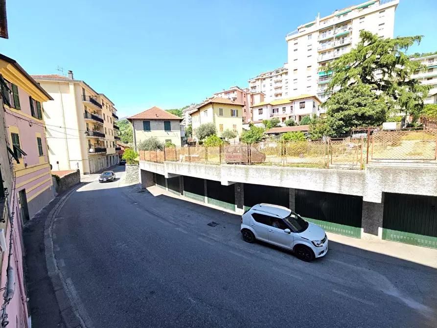 Immagine 25 di Quadrilocale in vendita  in Via Martiri della Libertà 225 a Campomorone