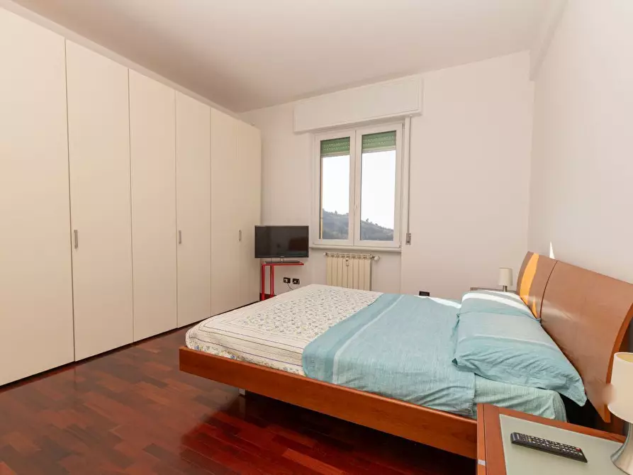 Immagine 28 di Bilocale in vendita  in Via Fratelli Gazzo a Genova