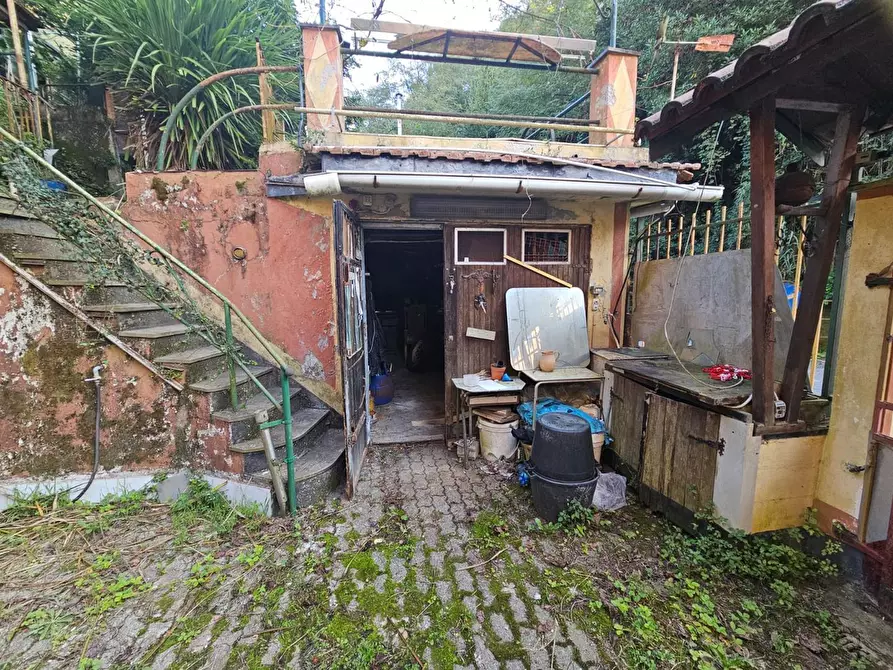 Immagine 24 di Bilocale in vendita  in Via campomorone 93 a Genova