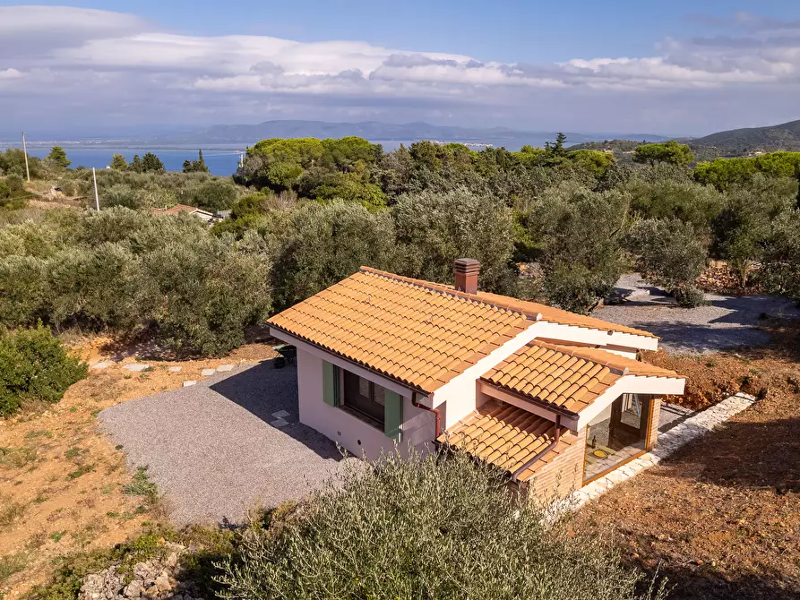 Immagine 1 di Casa indipendente in vendita  in Via della cacciarella 2 a Monte Argentario