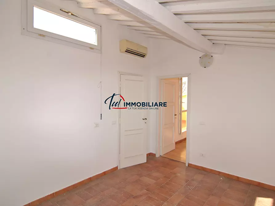 Immagine 10 di Attico in vendita  in Via della Cinta Esterna 16 a Livorno