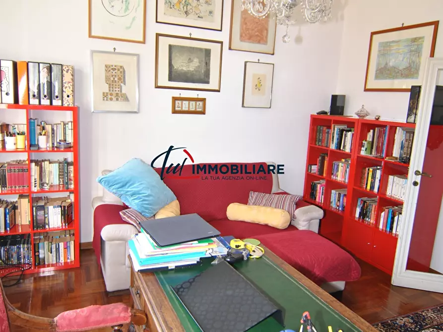 Immagine 16 di Pentalocale in vendita  in Viale Fabbricotti 3 a Livorno