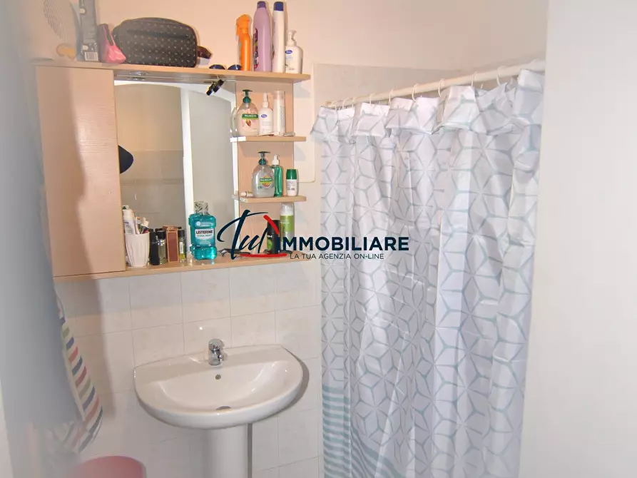 Immagine 9 di Monolocale in vendita  in Piazza Venti Settembre 17 a Livorno